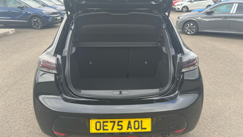 Peugeot 208 1.2 PureTech 100 Allure 5dr Petrol Hatchback